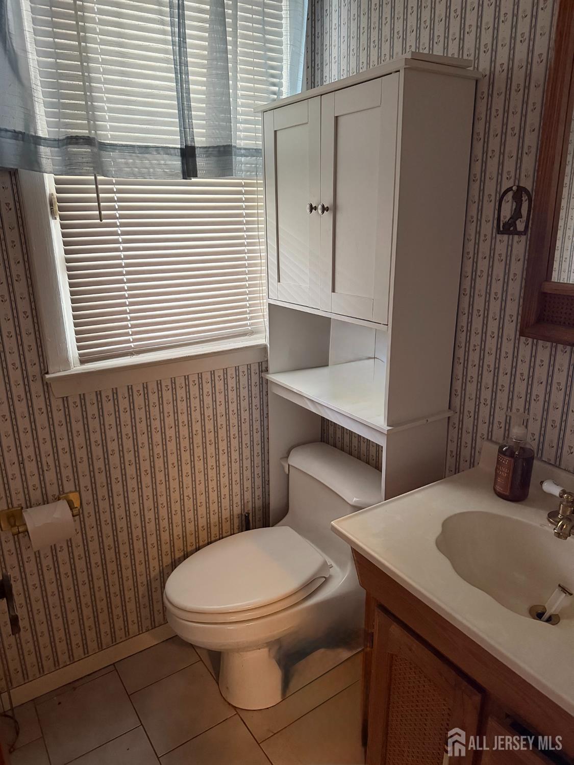 1085 Andrews Drive Perth Amboy NJ 08861