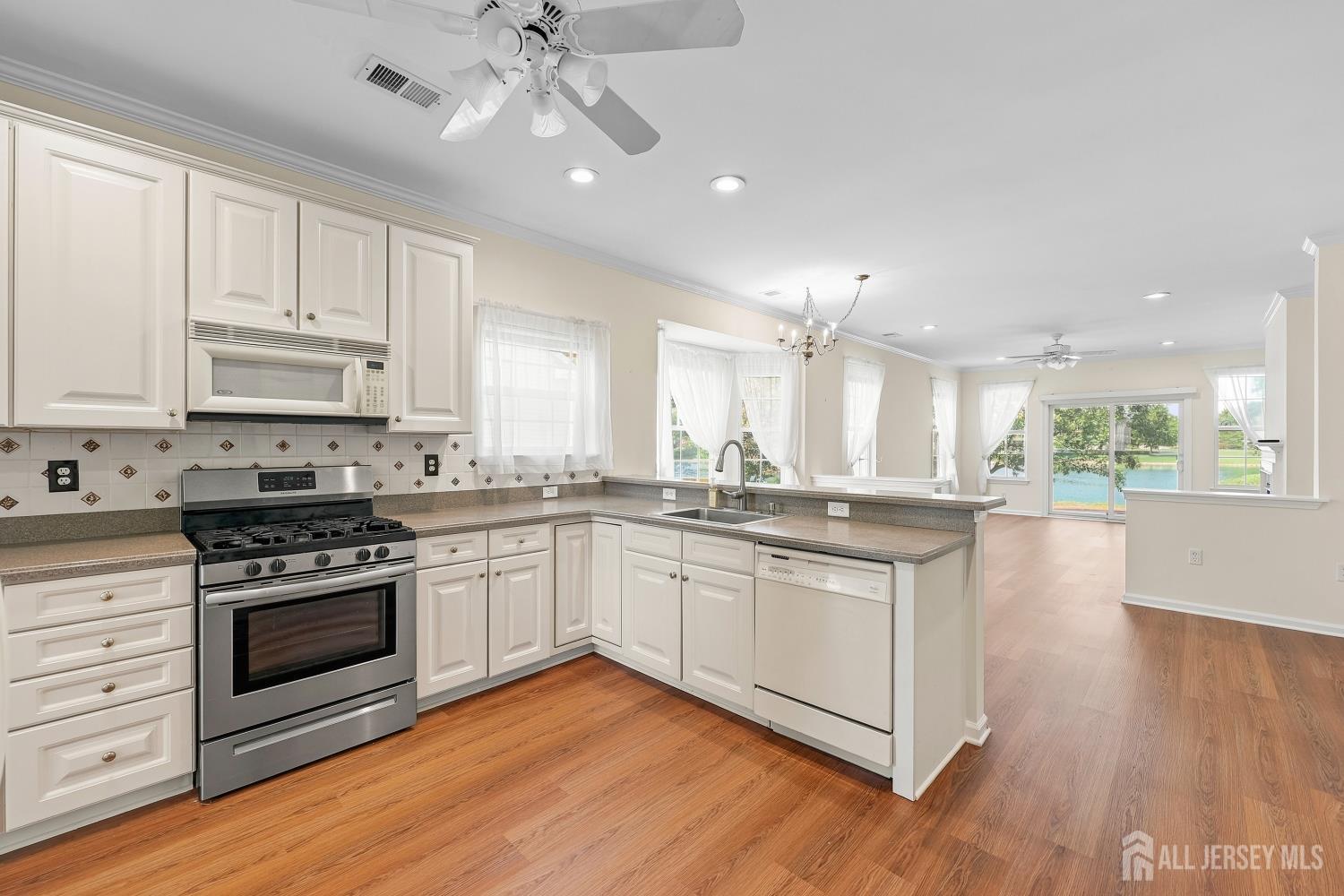 99 Minuteman Circle Upper Freehold NJ 08501
