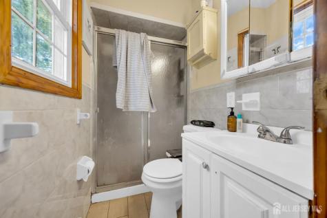 26 Nancy Lane Piscataway NJ 08854