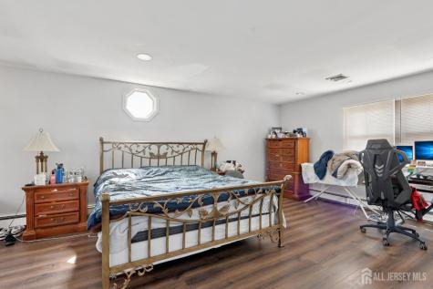 51 Prospect Avenue Edison NJ 08817