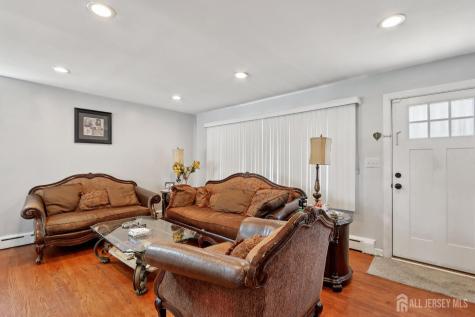 51 Prospect Avenue Edison NJ 08817