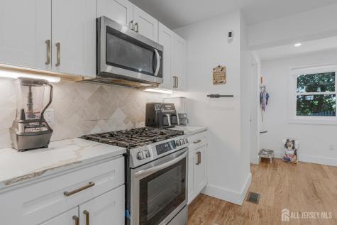 12 Florence Avenue South River NJ 08882