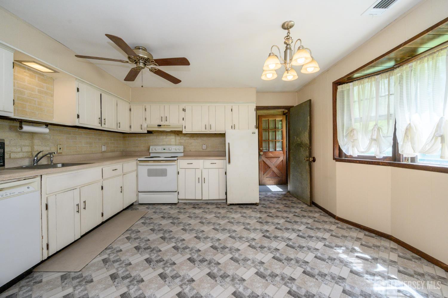 839 Bowman Road Jackson NJ 08527