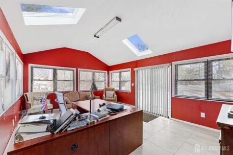150 W 5th Avenue Roselle NJ 07202