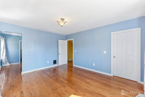150 W 5th Avenue Roselle NJ 07202