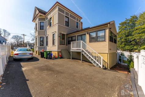 150 W 5th Avenue Roselle NJ 07202