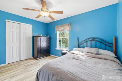6 Shoshoni Way Branchburg NJ 08876
