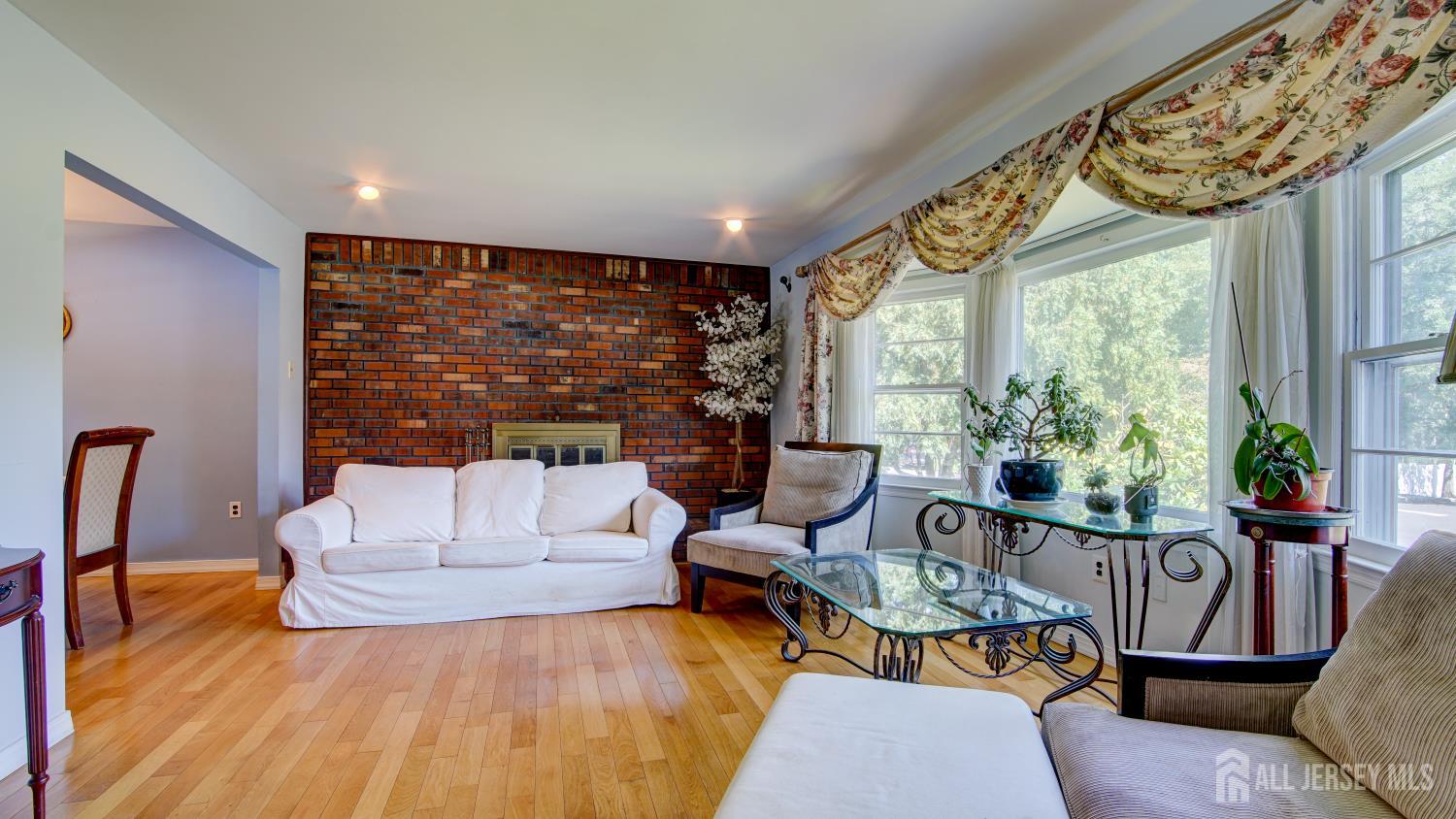 12 W End Avenue Spotswood NJ 08884