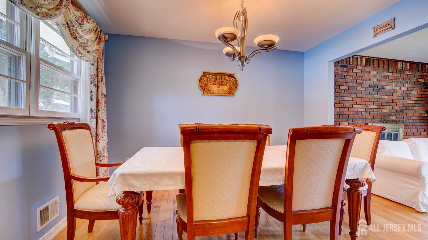 12 W End Avenue Spotswood NJ 08884