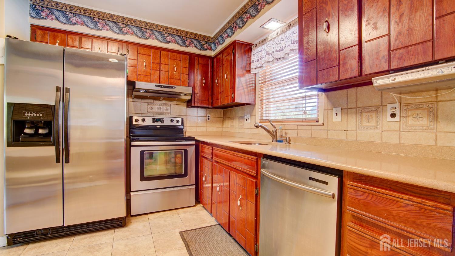 12 W End Avenue Spotswood NJ 08884
