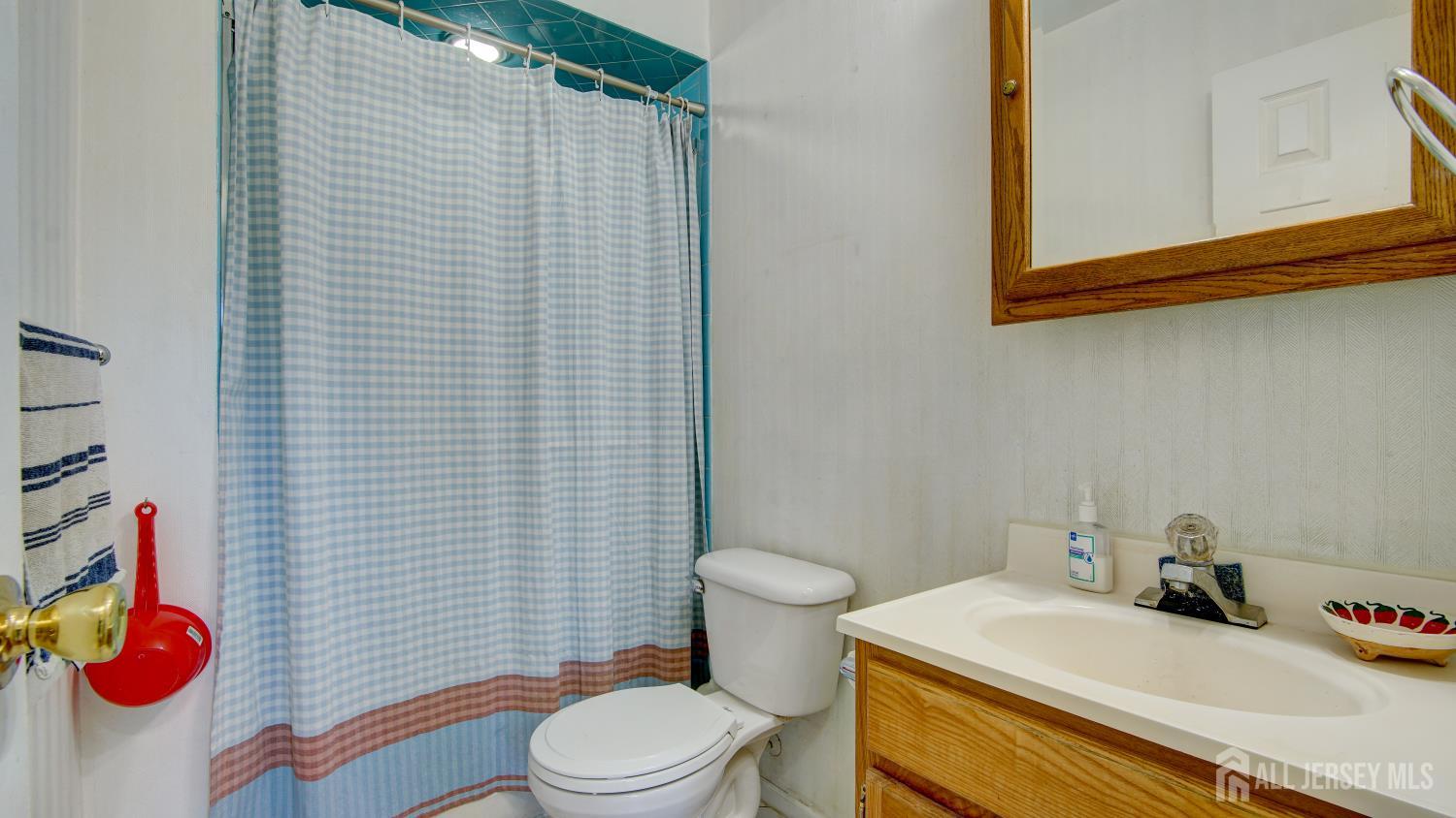 12 W End Avenue Spotswood NJ 08884