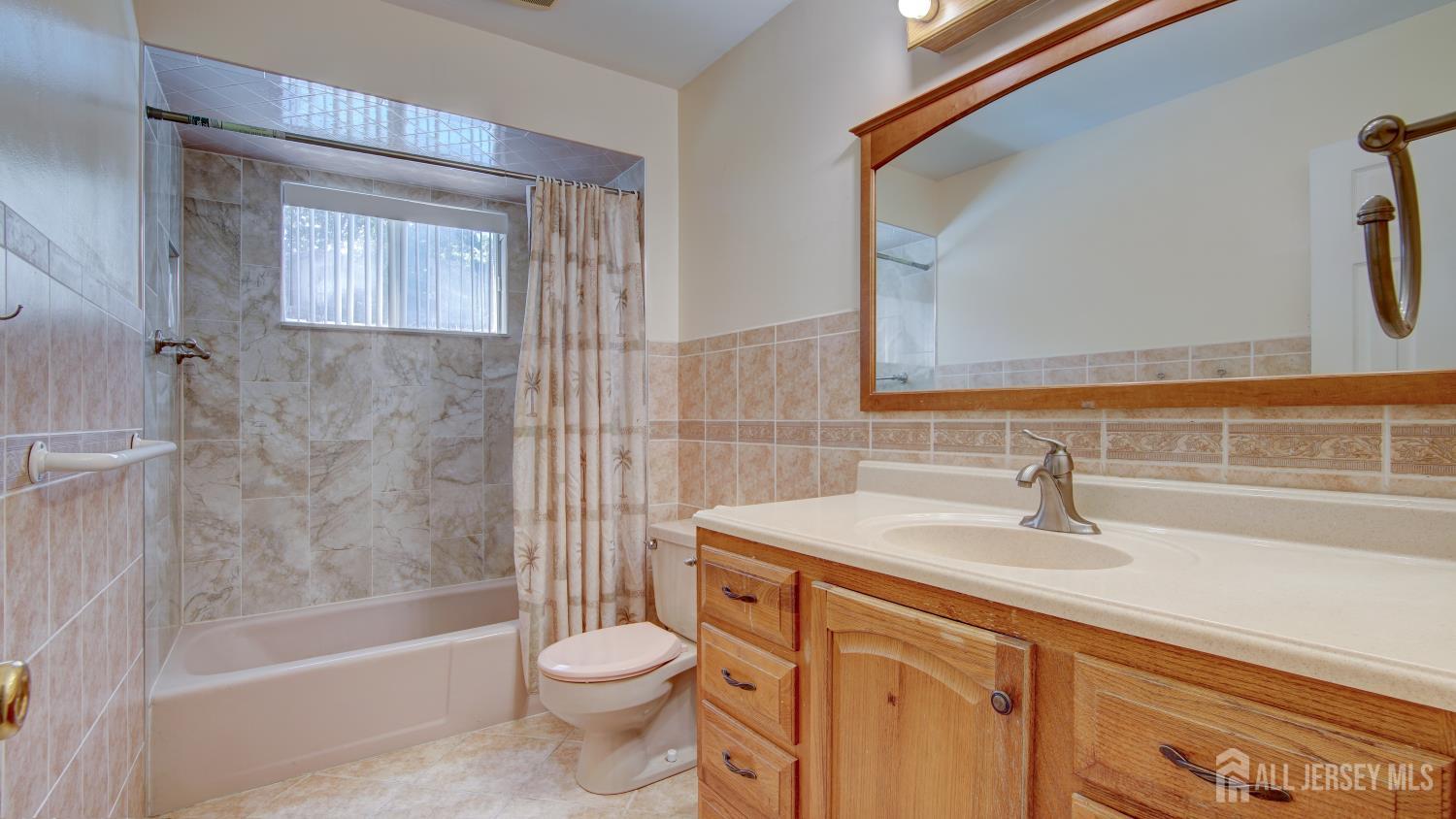 12 W End Avenue Spotswood NJ 08884