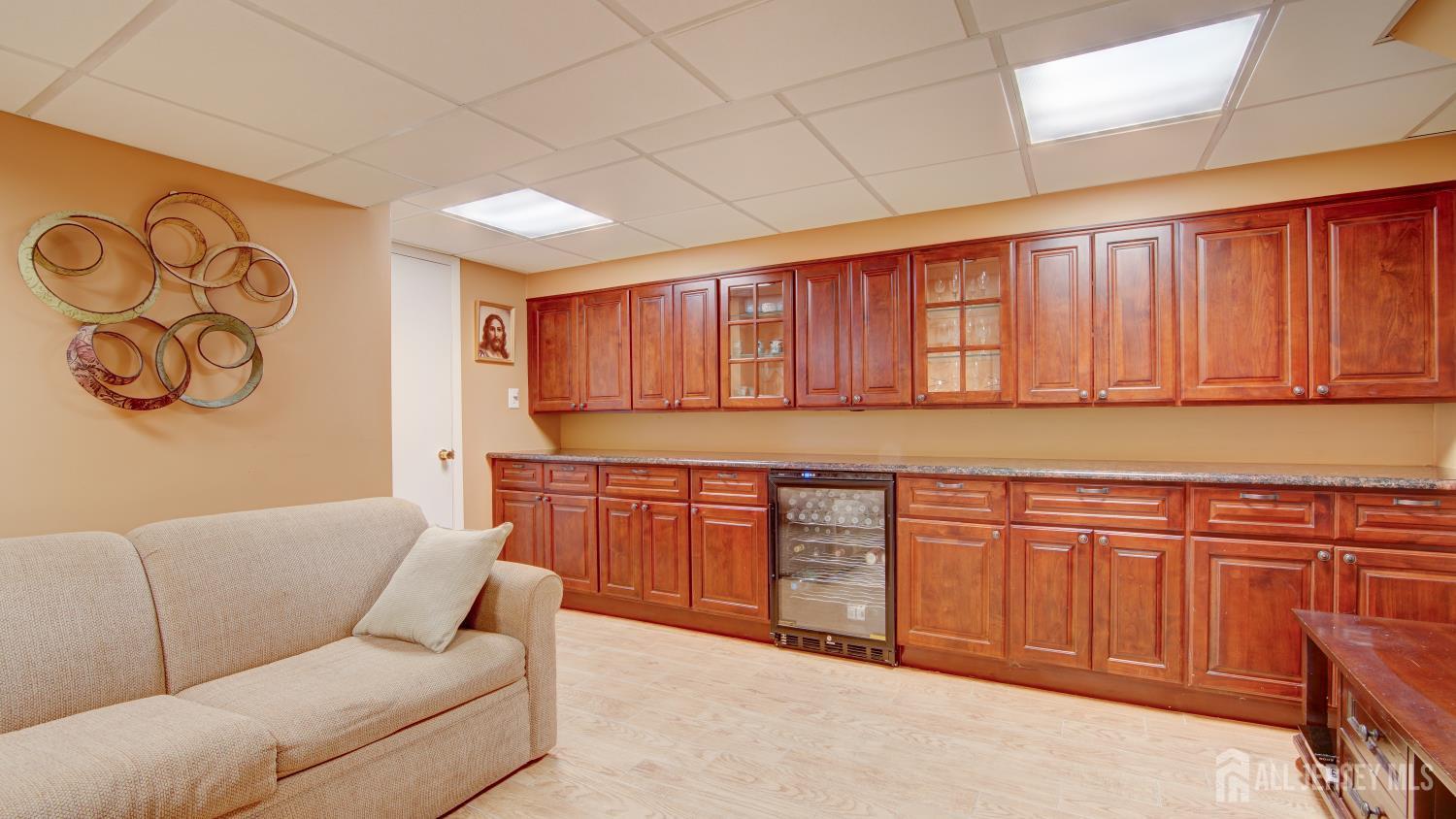 12 W End Avenue Spotswood NJ 08884