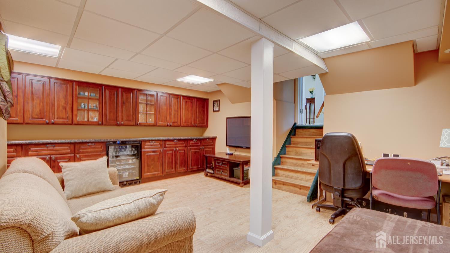 12 W End Avenue Spotswood NJ 08884