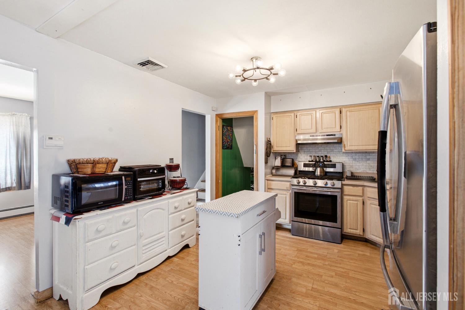 1852 W 5th Street Piscataway NJ 08854