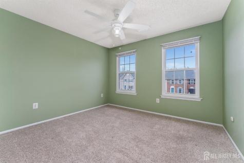 382 Hadleigh Lane North Brunswick NJ 08902