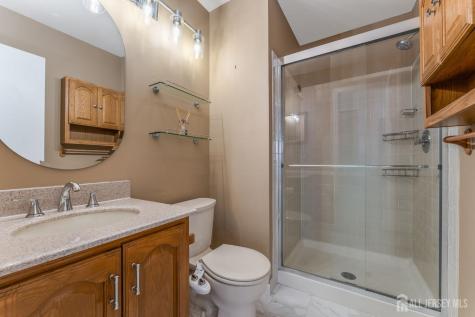 382 Hadleigh Lane North Brunswick NJ 08902