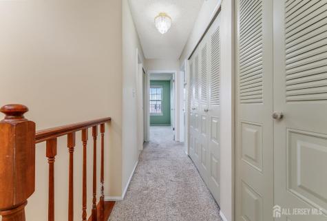 382 Hadleigh Lane North Brunswick NJ 08902