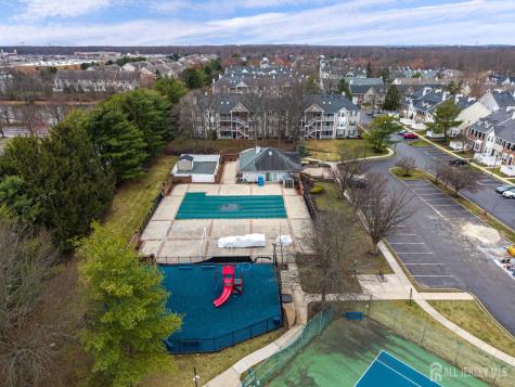 382 Hadleigh Lane North Brunswick NJ 08902