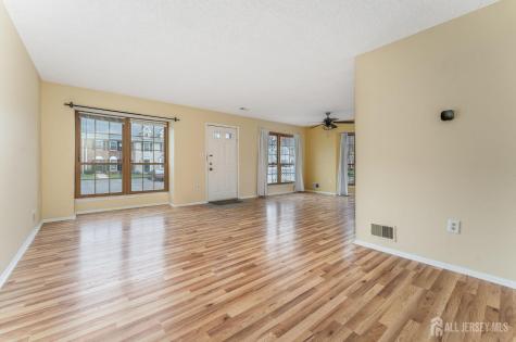 382 Hadleigh Lane North Brunswick NJ 08902