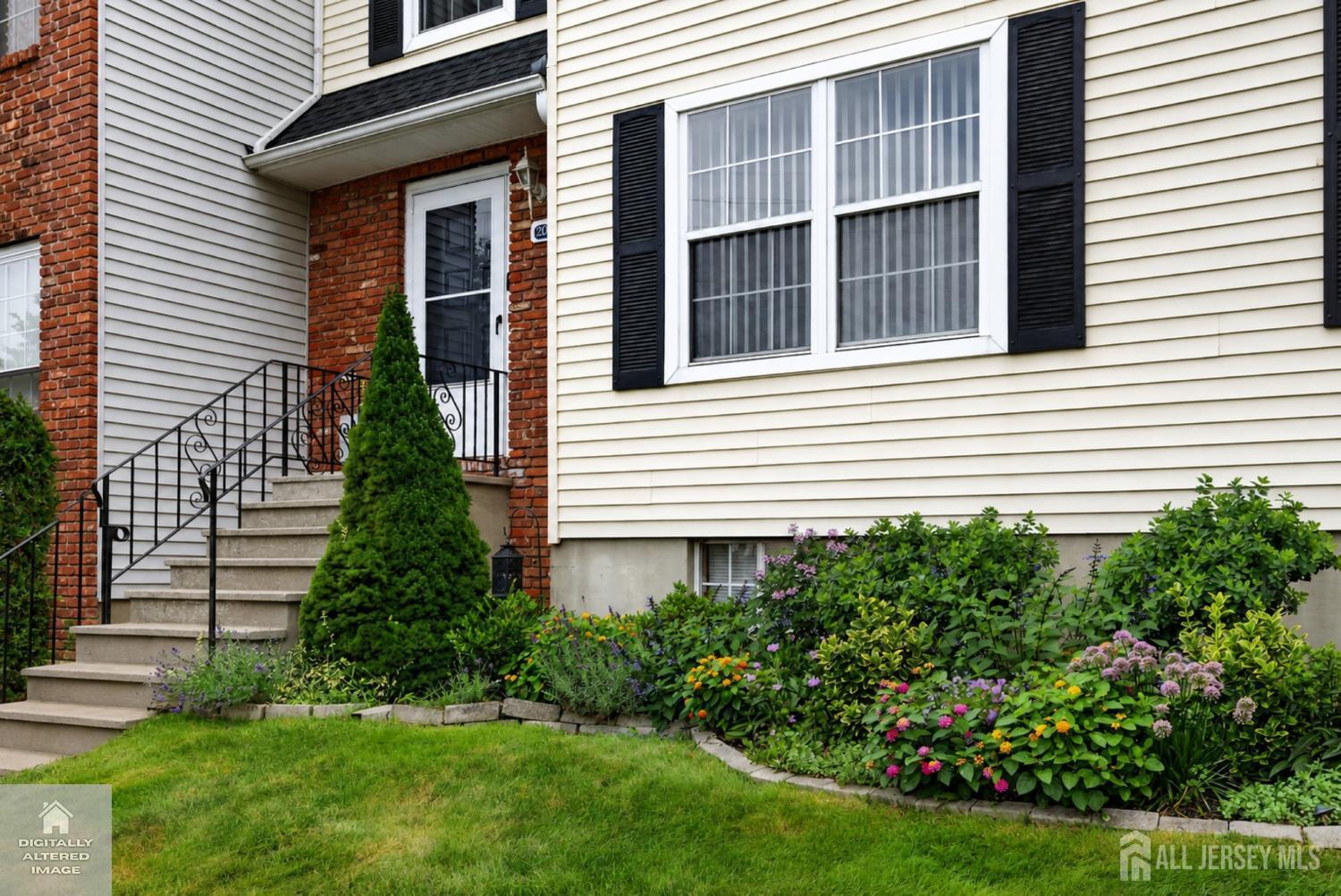 20 Karwatt Court Sayreville NJ 08872