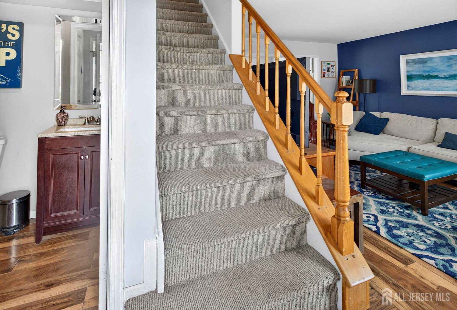 20 Karwatt Court Sayreville NJ 08872