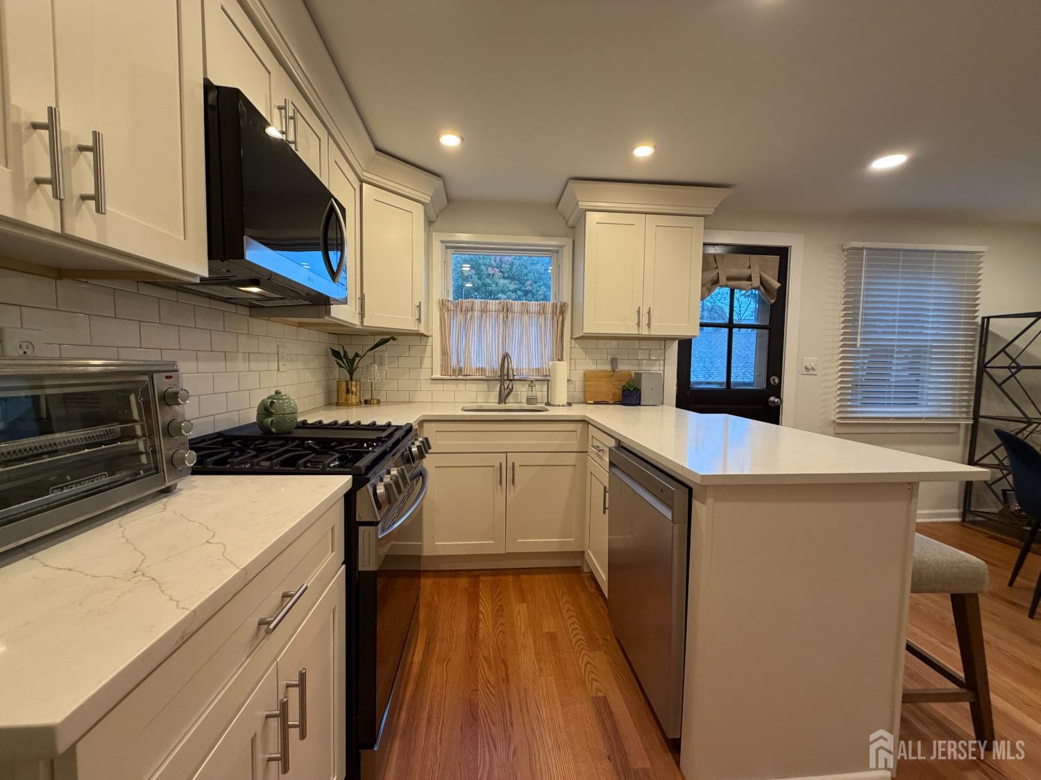 201 High Street Metuchen NJ 08840