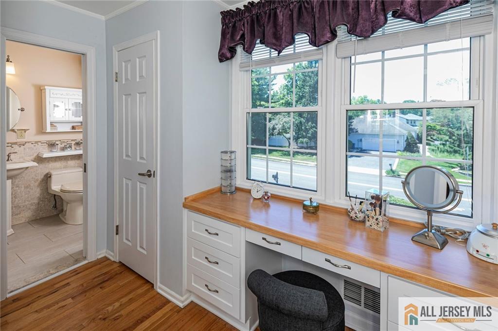91 Hidden Lake Drive North Brunswick NJ 08902