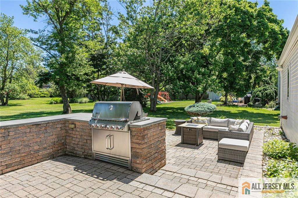 91 Hidden Lake Drive North Brunswick NJ 08902