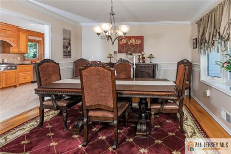 91 Hidden Lake Drive North Brunswick NJ 08902