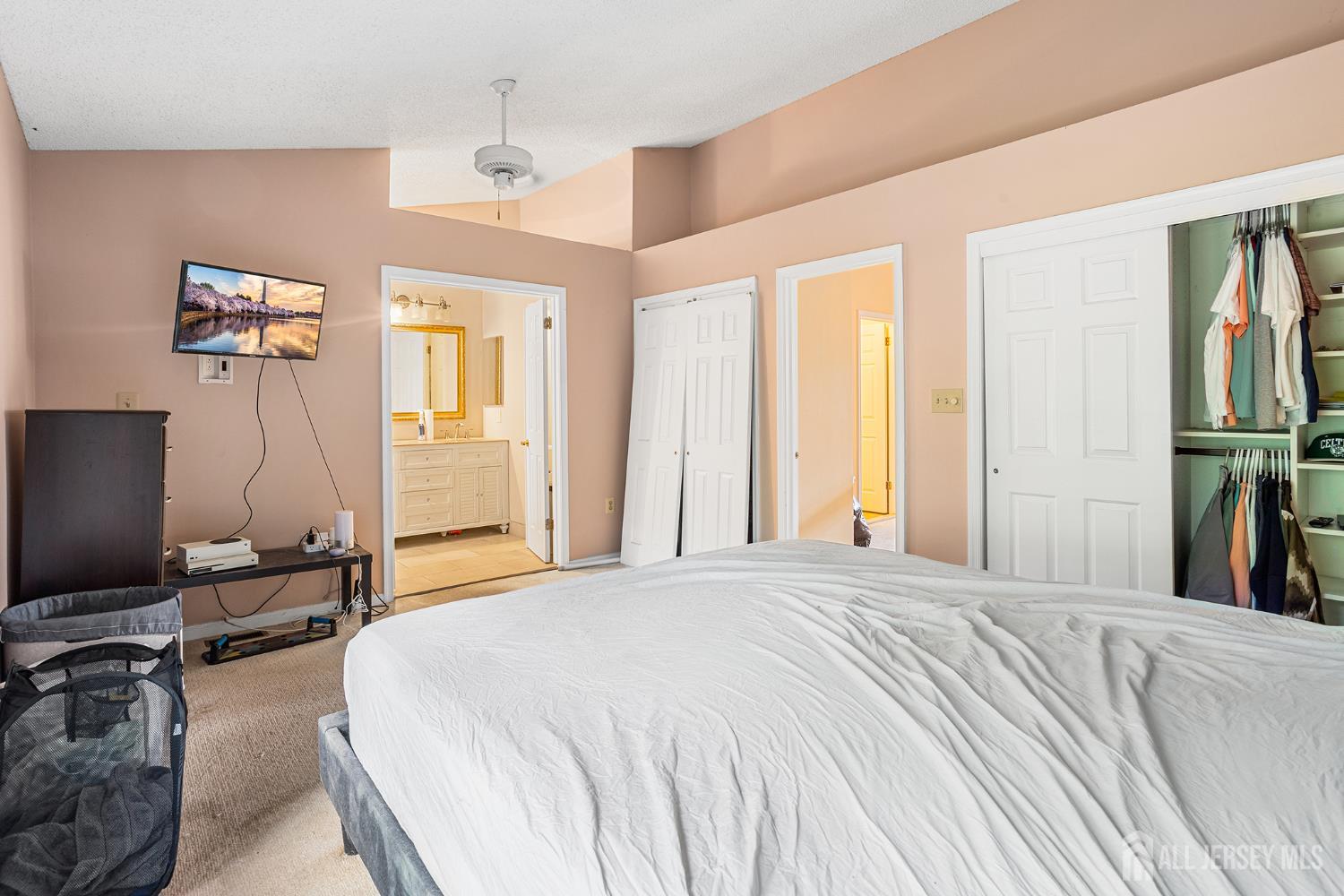 11 Briarwood Court South Brunswick NJ 08540