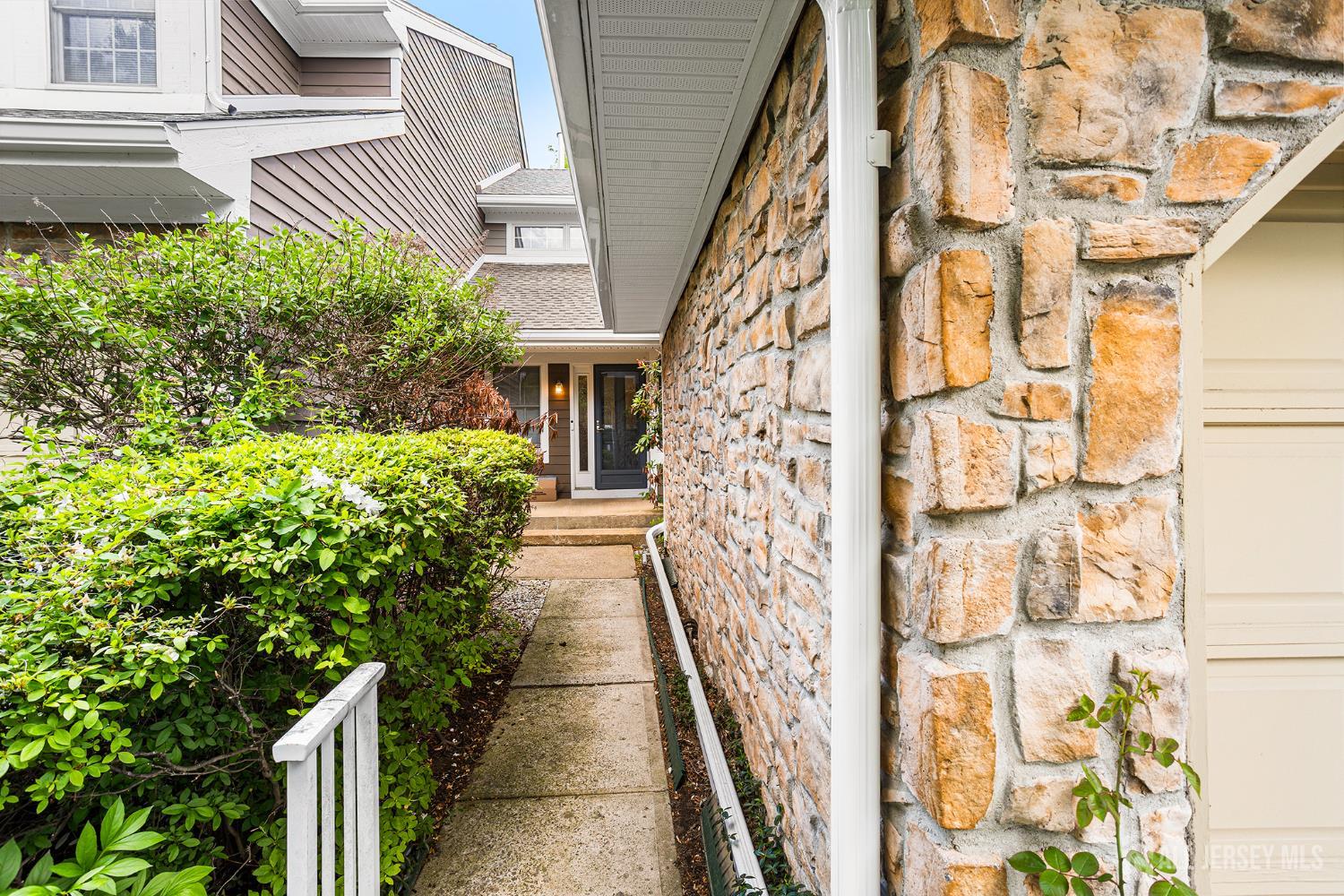 11 Briarwood Court South Brunswick NJ 08540
