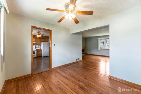 64 Avenue I Avenue Monroe NJ 08831
