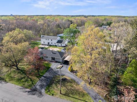 64 Avenue I Avenue Monroe NJ 08831