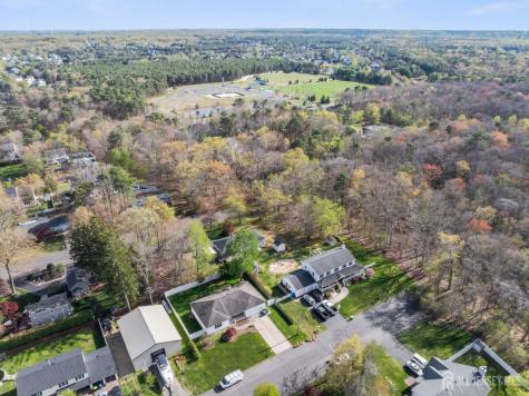 64 Avenue I Avenue Monroe NJ 08831