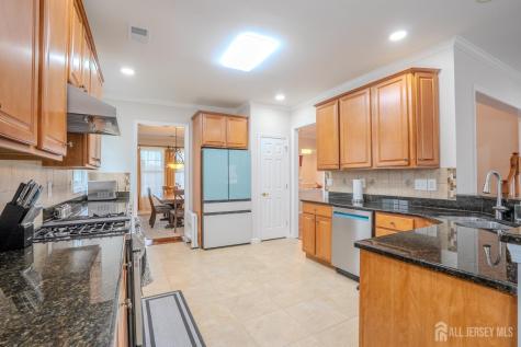 66 Harness Way Chesterfield NJ 08515