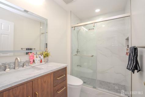 66 Harness Way Chesterfield NJ 08515