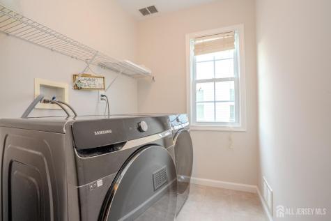 66 Harness Way Chesterfield NJ 08515