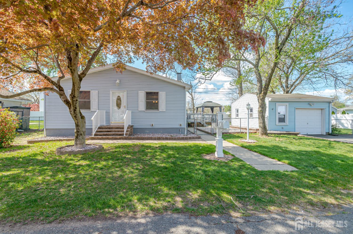 14 Elmer Avenue Monroe NJ 08831