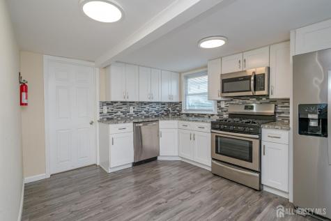 14 Elmer Avenue Monroe NJ 08831