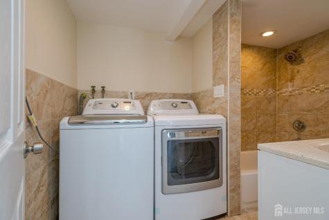14 Elmer Avenue Monroe NJ 08831