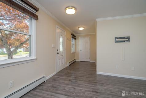 14 Elmer Avenue Monroe NJ 08831