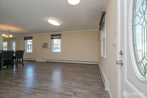 14 Elmer Avenue Monroe NJ 08831