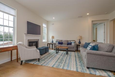 3 Inter Lachen Court Monroe NJ 08831