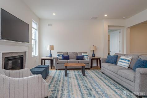 3 Inter Lachen Court Monroe NJ 08831