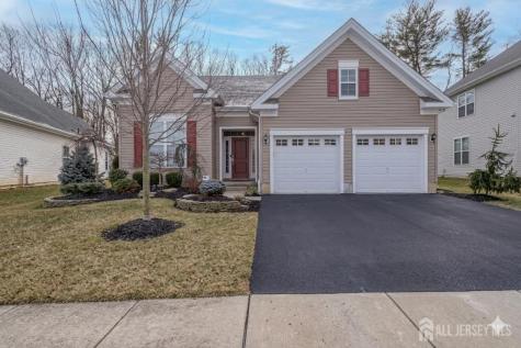 3 Inter Lachen Court Monroe NJ 08831