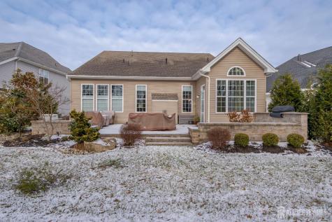 3 Inter Lachen Court Monroe NJ 08831