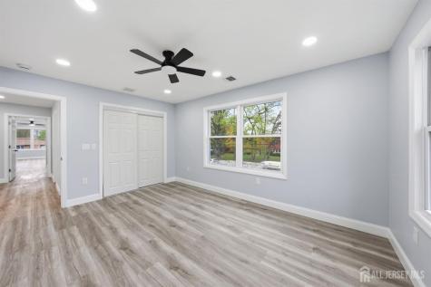 949 Edwin Street North Brunswick NJ 08902