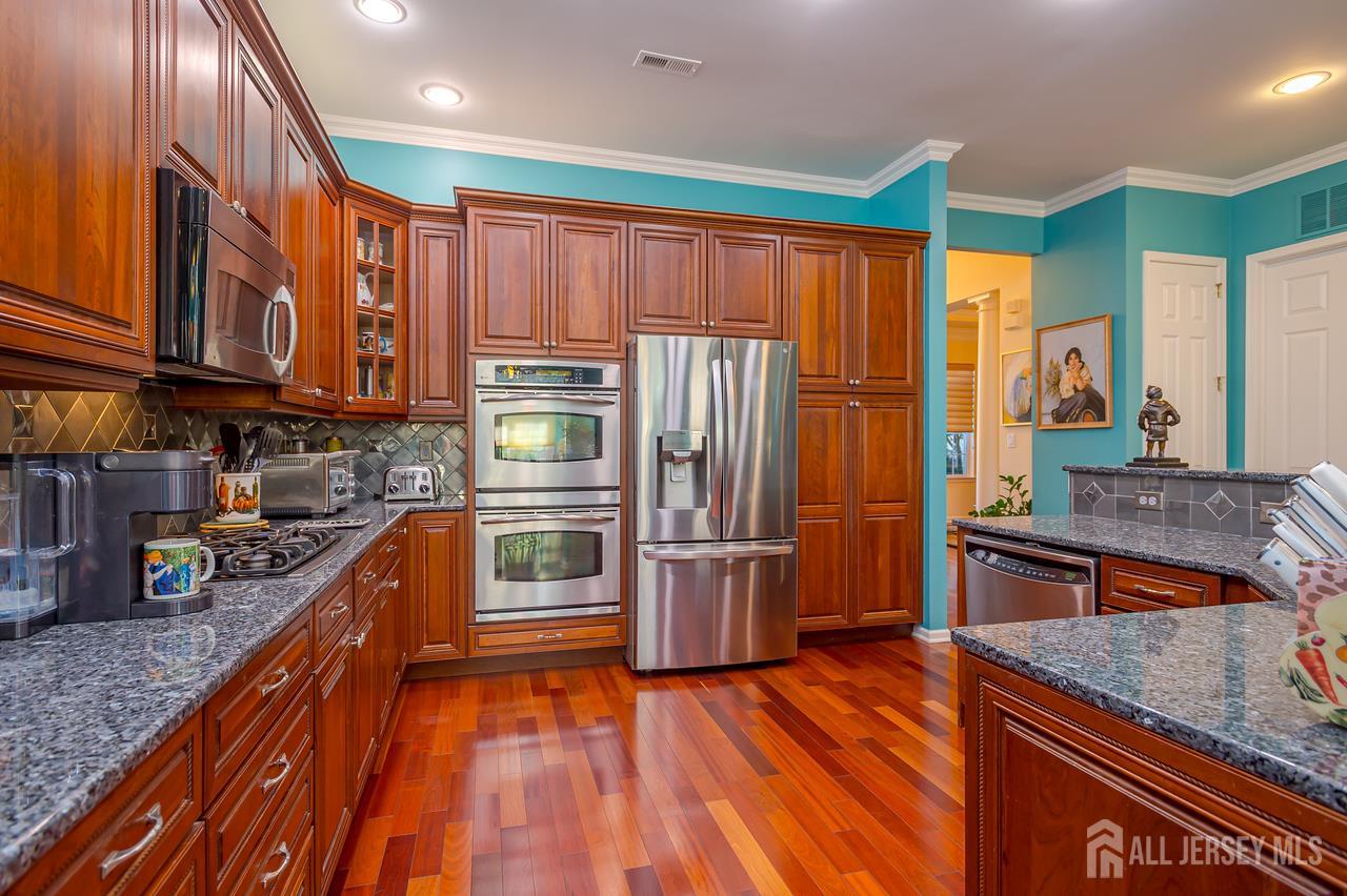 84 Riviera Drive Monroe NJ 08831