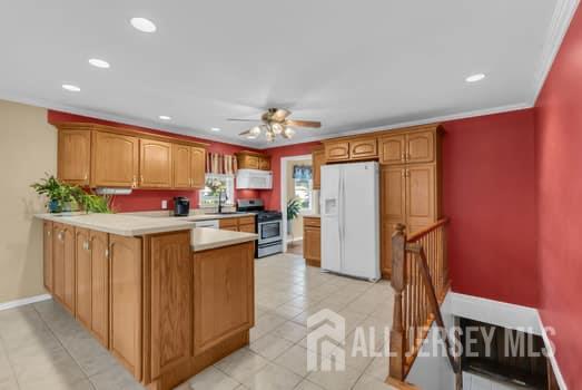 652 Brookside Drive Middletown NJ 07718